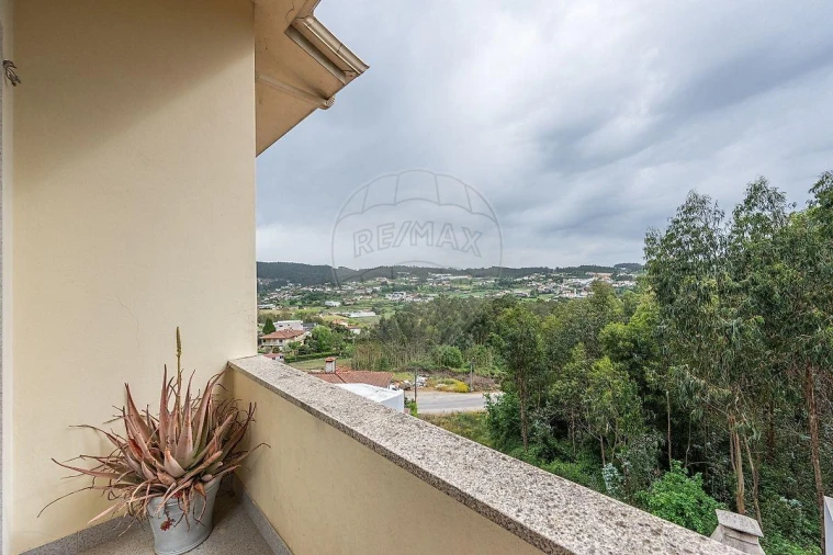 Moradia T3 para Venda em Vila Nova de Famalicão e Calendário Foto 6