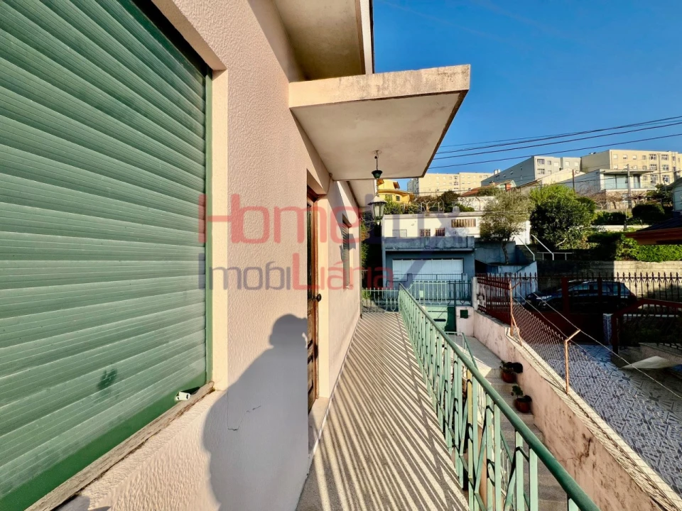 Moradia T3 para Venda em Fânzeres e São Pedro da Cova Foto 8