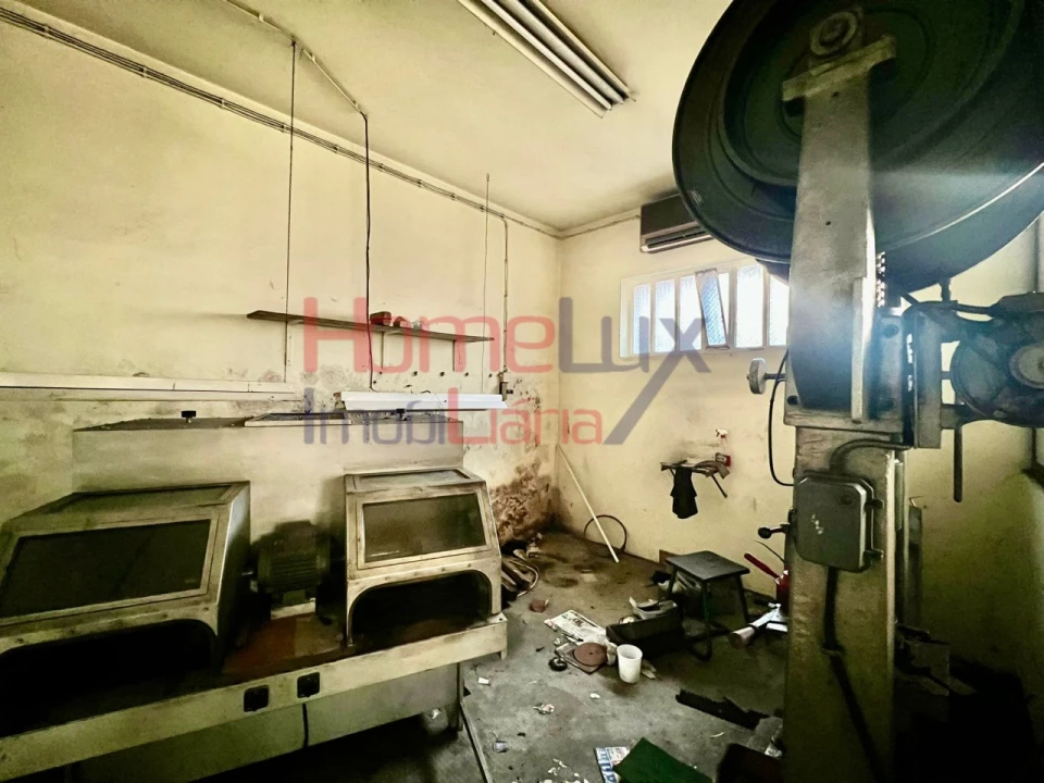 Moradia T3 para Venda em Fânzeres e São Pedro da Cova Foto 53