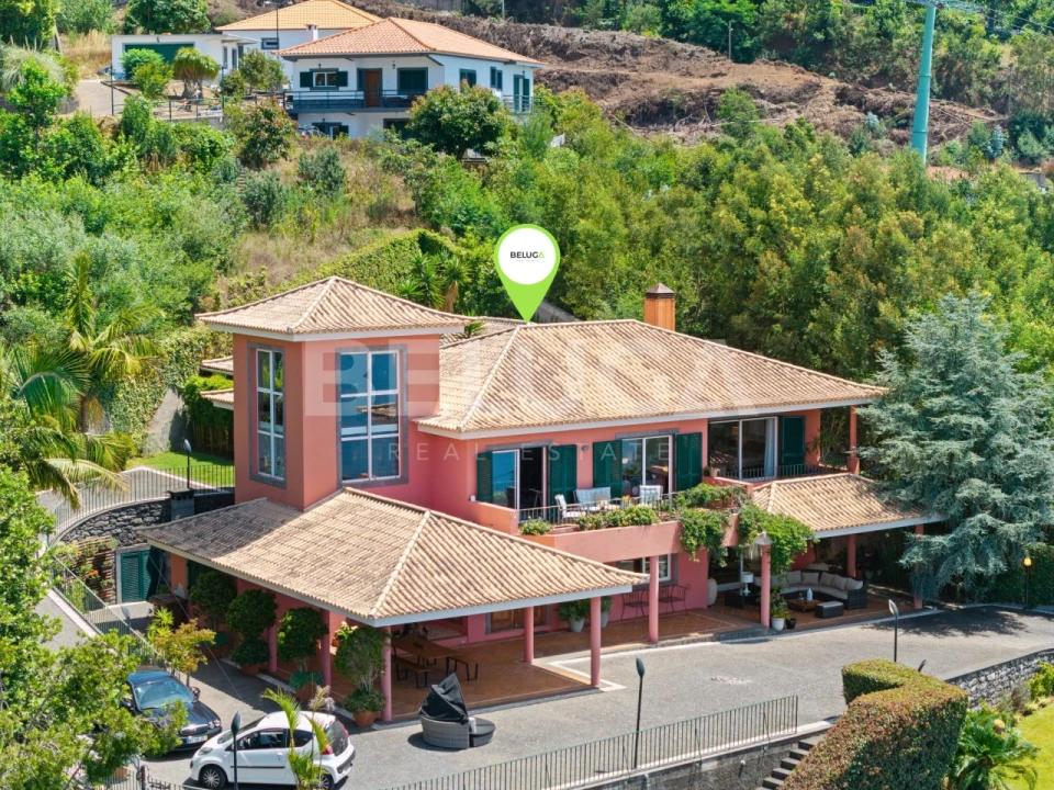 Moradia T3 para Venda em São Martinho Foto 1