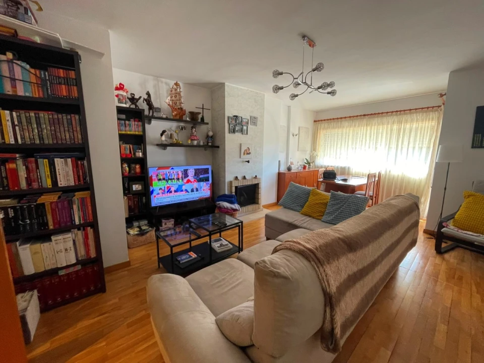 Apartamento T2 para Venda em Alfena Foto 11