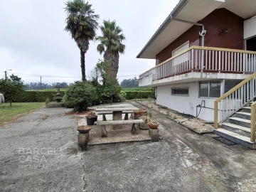 Moradia T5 para Venda em Roriz