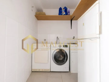 Moradia T3 para Venda em São Pedro Fins