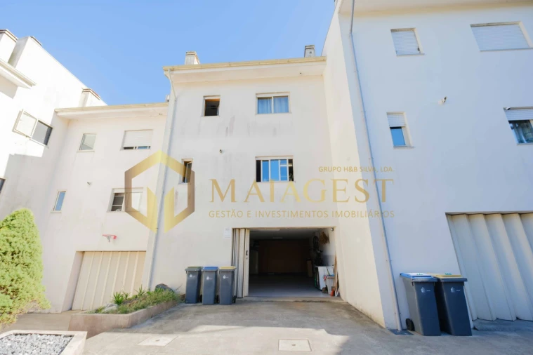 Moradia T3 para Venda em São Pedro Fins Foto 30