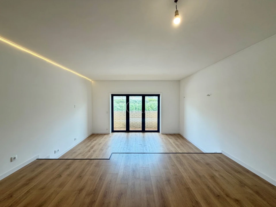 Apartamento T2 para Venda em Madalena Foto 3