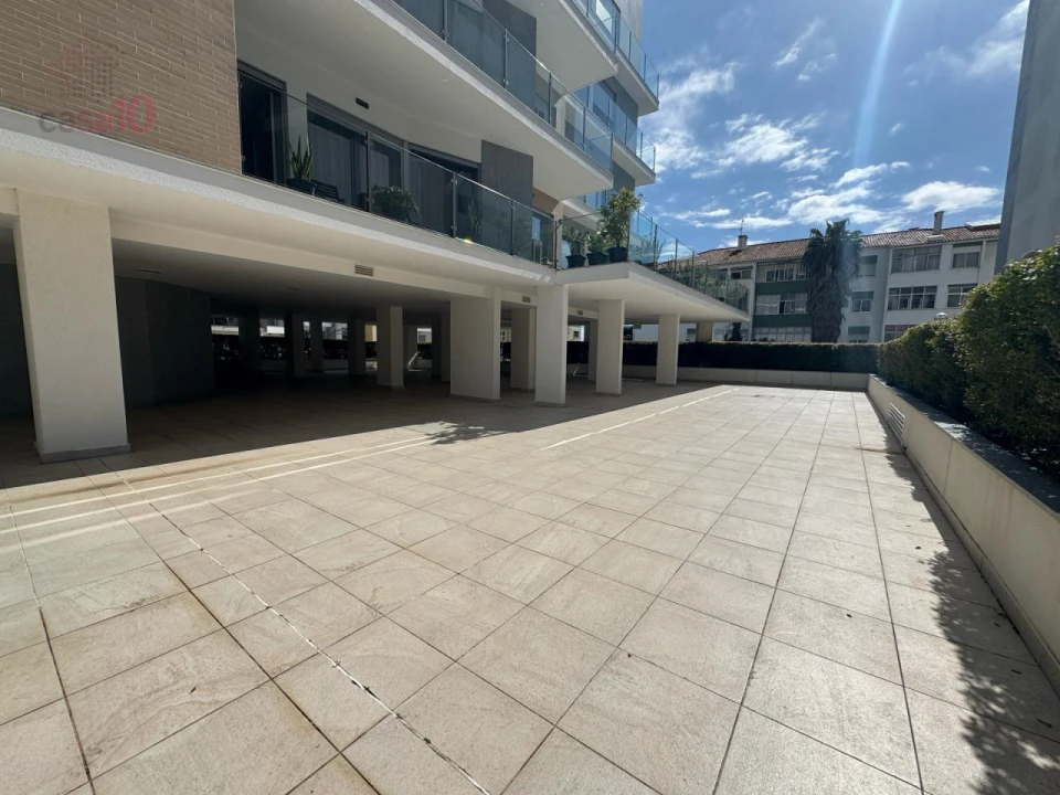 Apartamento T3 para Venda em Carcavelos e Parede Foto 25