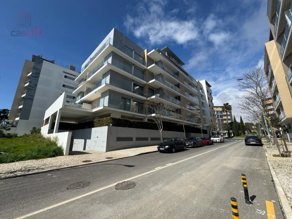 Apartamento T3 para Venda em Carcavelos e Parede Foto 27