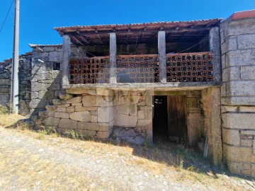 Moradia T2 para Venda em São Tomé do Castelo e Justes