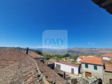 Moradia para Venda em São Tomé do Castelo e Justes