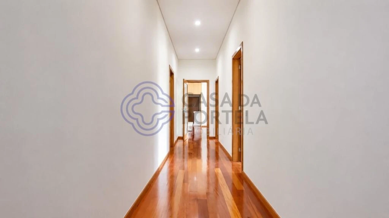 Apartamento T4 para Venda em Póvoa de Varzim, Beiriz e Argivai Foto 35