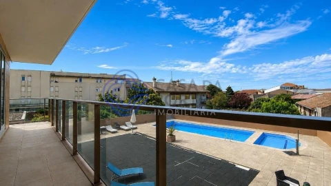 Apartamento T4 para Venda em Póvoa de Varzim, Beiriz e Argivai