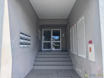 Apartamento T2 para Venda em Horta (Matriz)