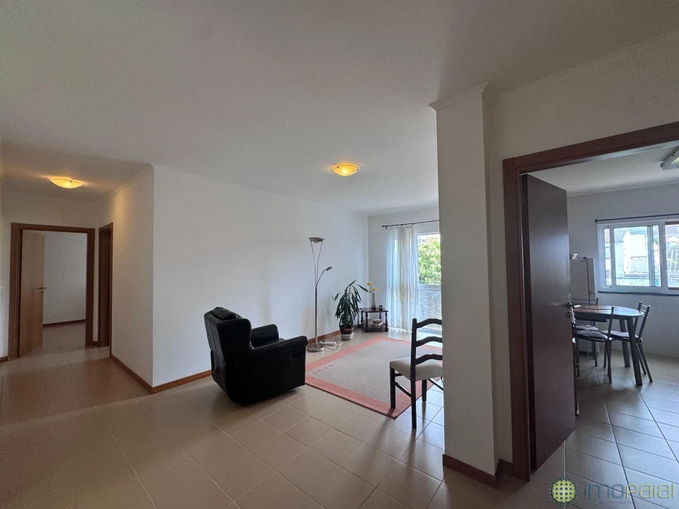 Apartamento T2 para Venda em Horta (Matriz) Foto 1