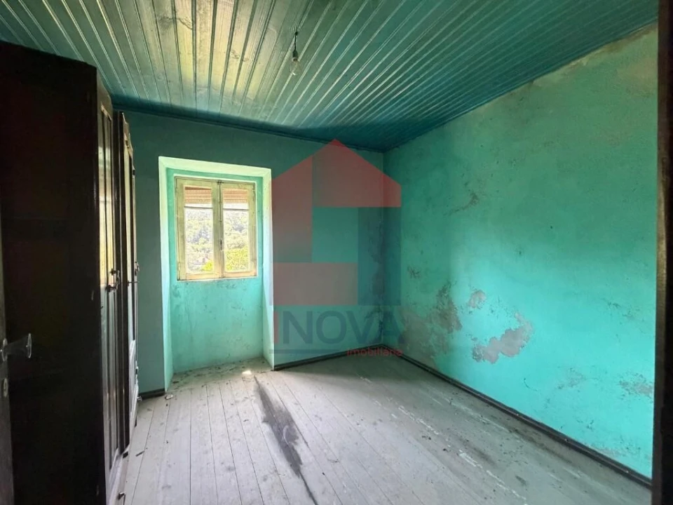 Moradia T2 para Venda em Pico de Regalados, Gondiães e Mós Foto 7