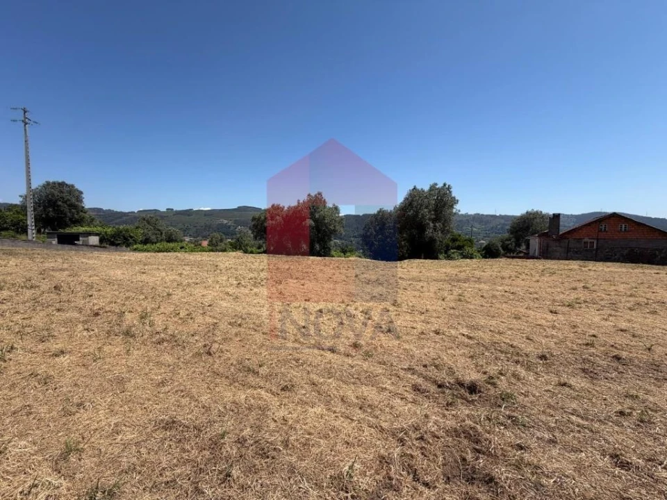 Moradia T2 para Venda em Pico de Regalados, Gondiães e Mós Foto 23
