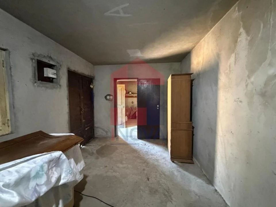 Moradia T2 para Venda em Pico de Regalados, Gondiães e Mós Foto 8
