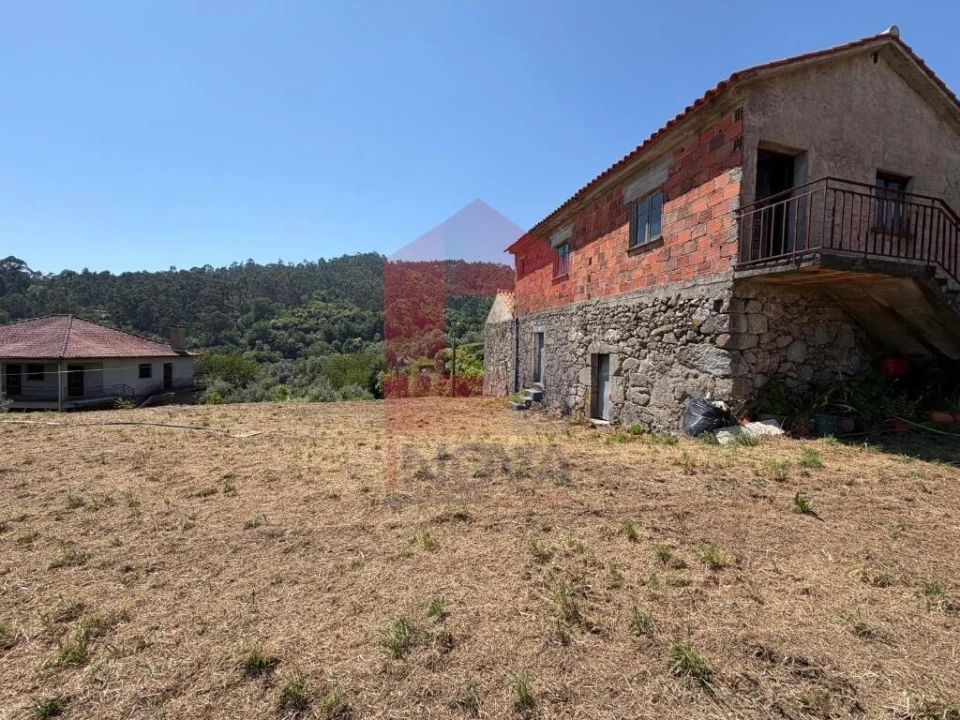 Moradia T2 para Venda em Pico de Regalados, Gondiães e Mós Foto 20