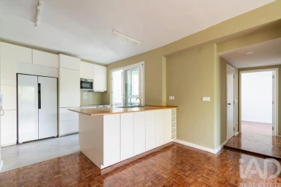 Apartamento T3 para Venda em Aldoar, Foz do Douro e Nevogilde