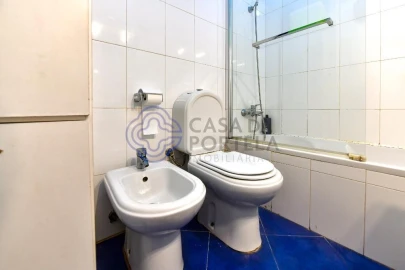 Apartamento T2 para Venda em Agualva e Mira-Sintra