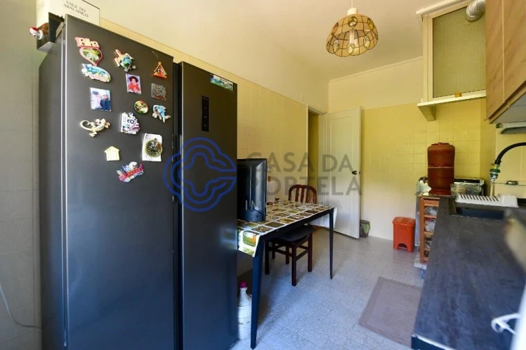 Apartamento T2 para Venda em Agualva e Mira-Sintra Foto 28