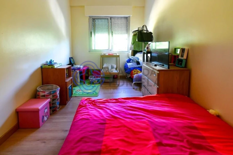 Apartamento T2 para Venda em Agualva e Mira-Sintra Foto 18