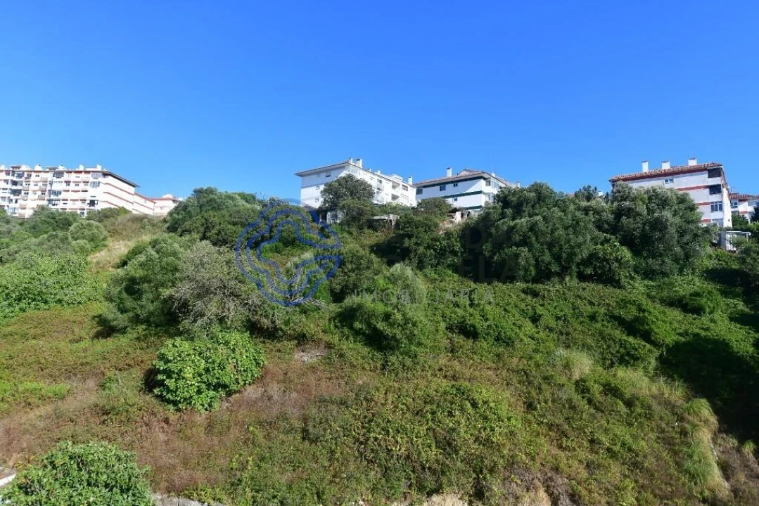 Apartamento T2 para Venda em Agualva e Mira-Sintra Foto 32