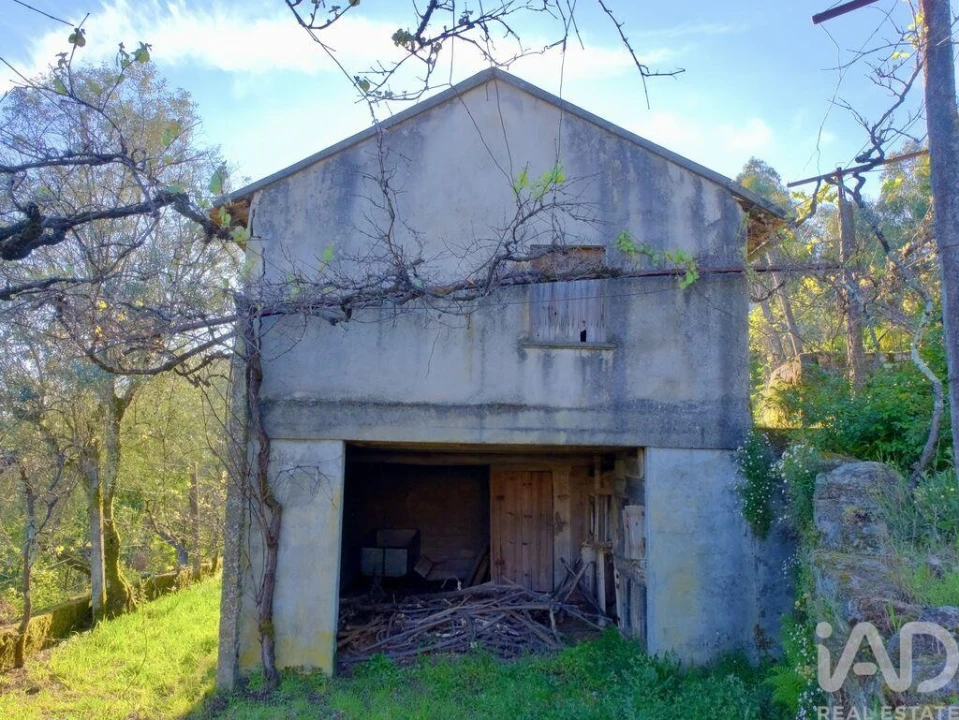 Moradia T2 para Venda em Carvalhais e Candal Foto 11