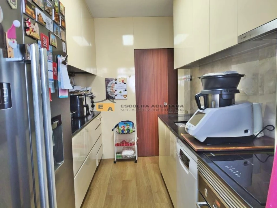 Apartamento T2 para Venda em São Mamede de Infesta e Senhora da Hora Foto 2