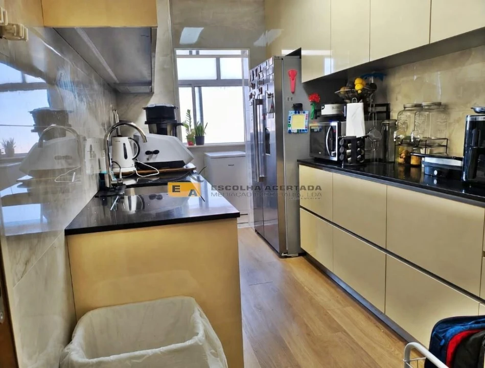 Apartamento T2 para Venda em São Mamede de Infesta e Senhora da Hora Foto 1