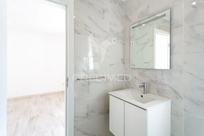 Apartamento T3 para Venda em Corroios