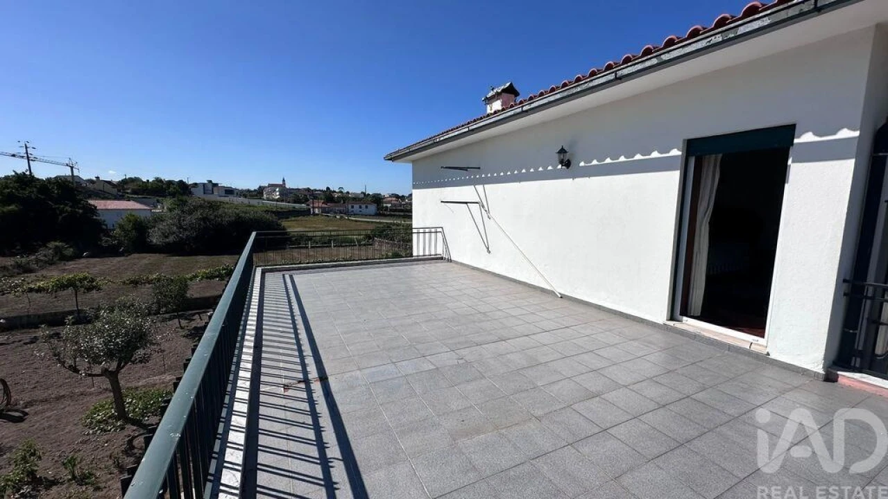 Moradia T4 para Venda em Santa Marta de Portuzelo Foto 15