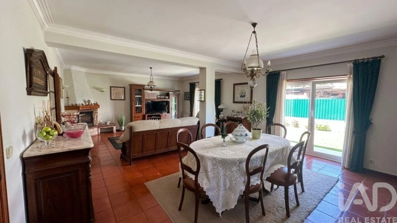 Moradia T4 para Venda em Santa Marta de Portuzelo Foto 2