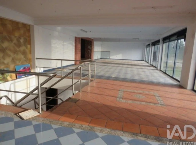 Loja para Venda em Quinta do Anjo Foto 6