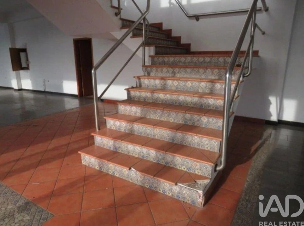 Loja para Venda em Quinta do Anjo Foto 3