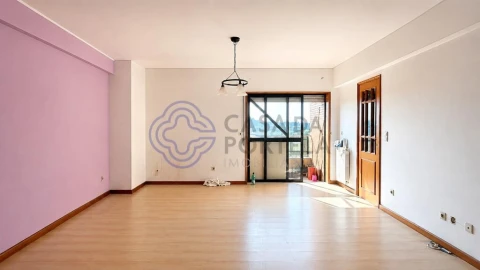 Apartamento T3 para Venda em Custóias, Leça do Balio e Guifões