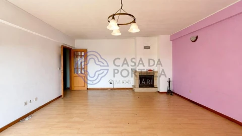 Apartamento T3 para Venda em Custóias, Leça do Balio e Guifões