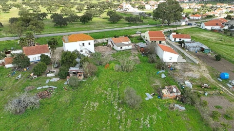 Moradia T3 para Venda em Foros de Vale de Figueira