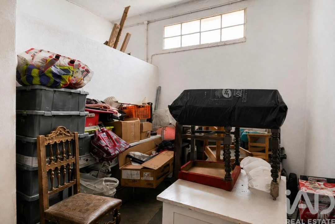 Prédio para Venda em Póvoa de Santo Adrião e Olival Basto Foto 8