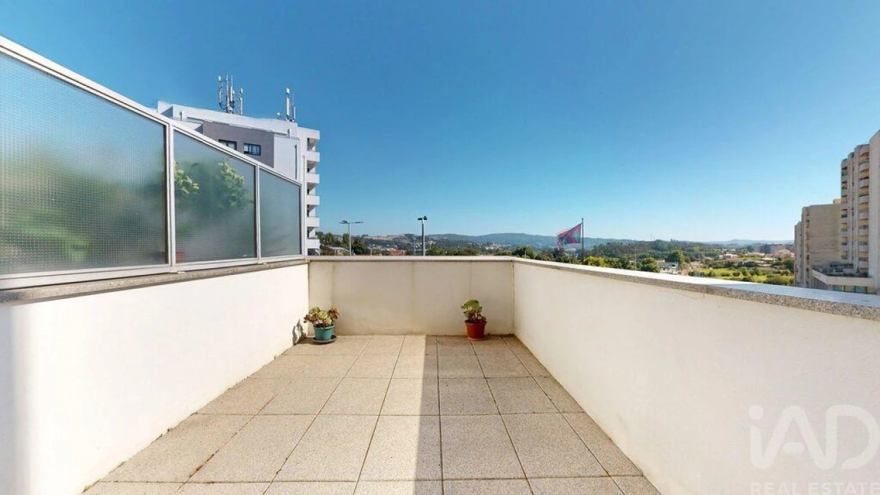 Apartamento T3 para Venda em Paredes Foto 27
