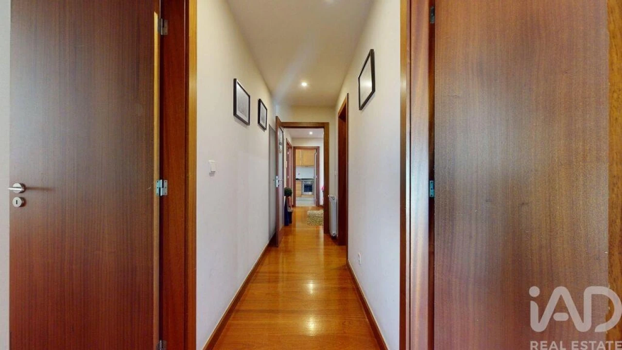 Apartamento T3 para Venda em Paredes Foto 21