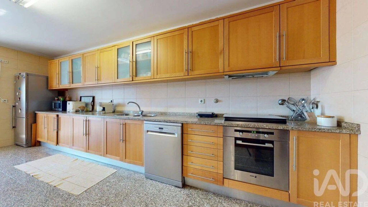 Apartamento T3 para Venda em Paredes Foto 5