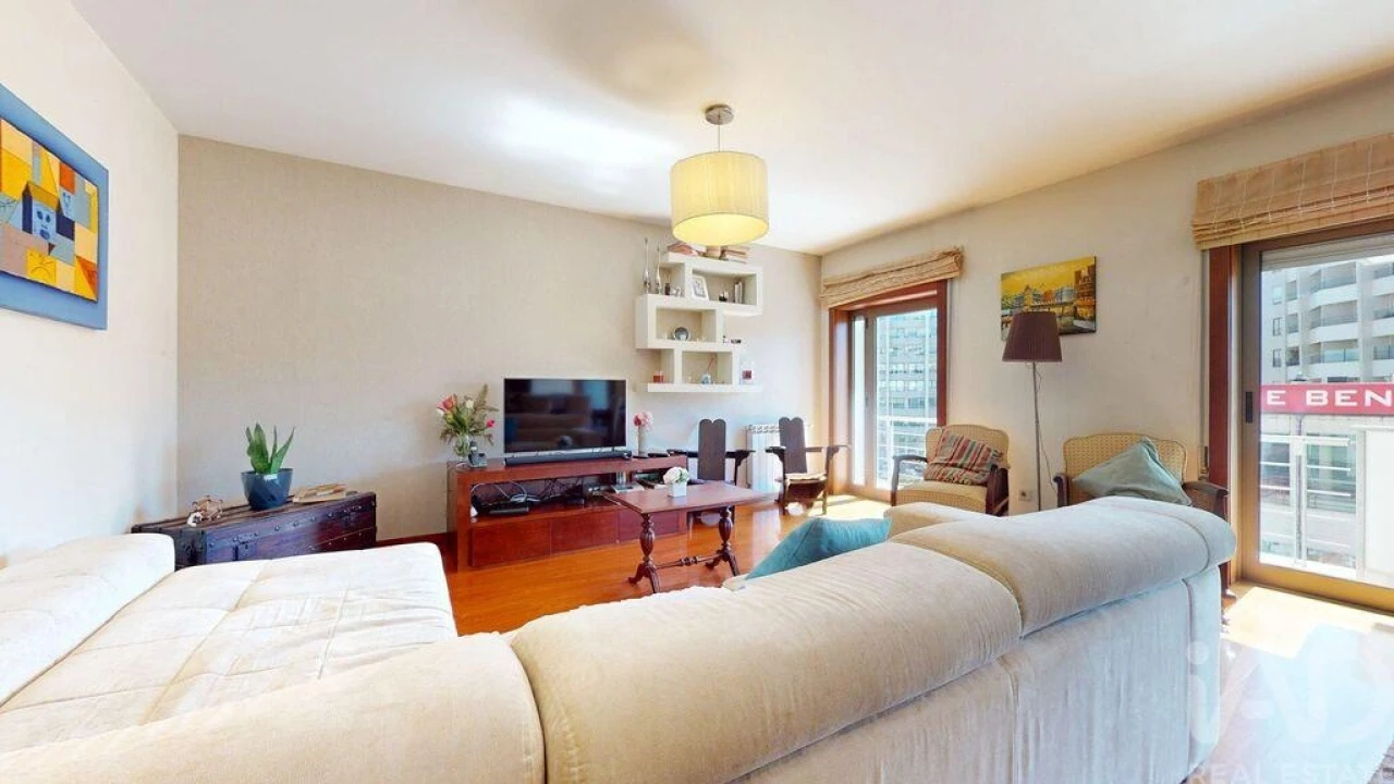 Apartamento T3 para Venda em Paredes Foto 17