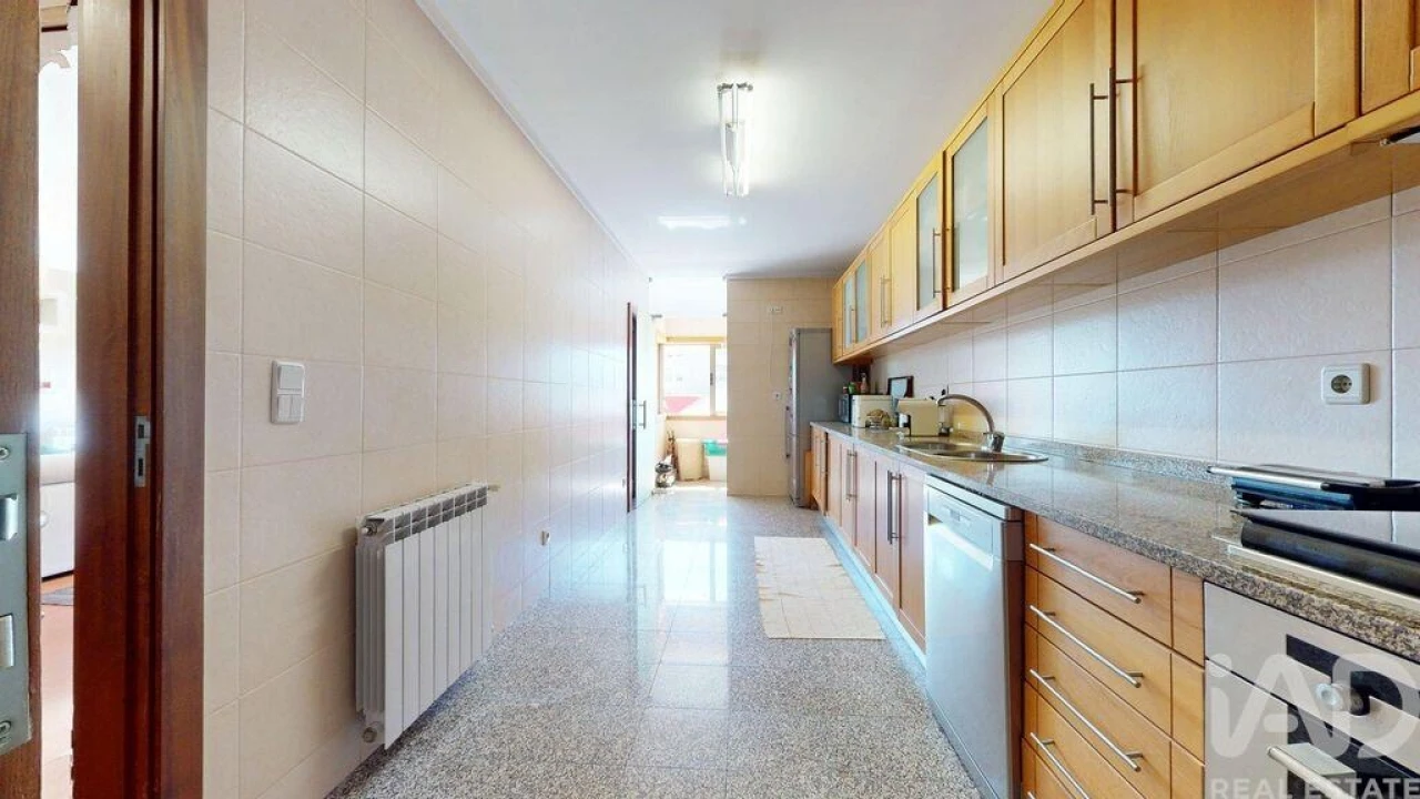 Apartamento T3 para Venda em Paredes Foto 16