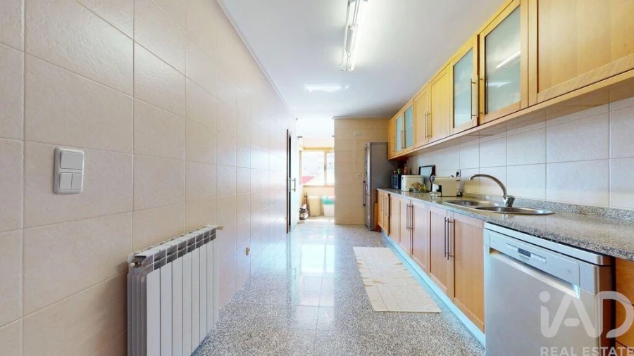 Apartamento T3 para Venda em Paredes Foto 4