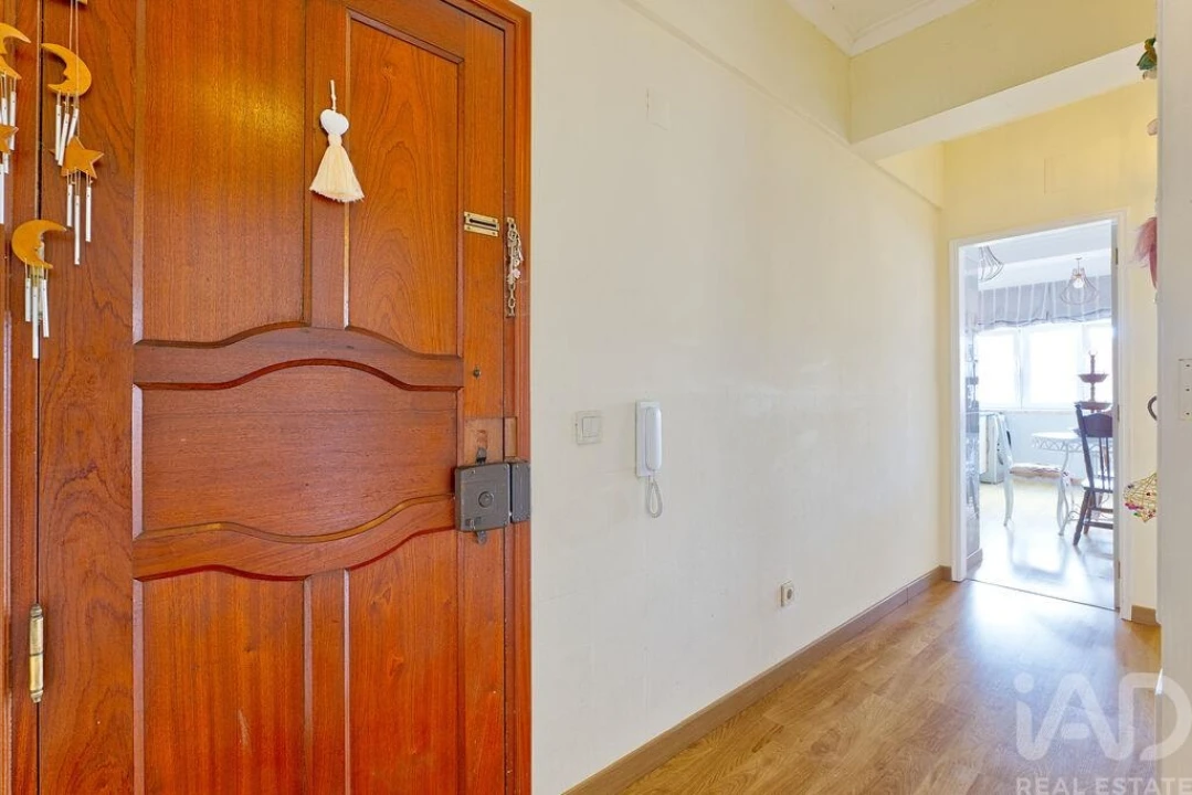 Apartamento T2 para Venda em Mafra Foto 8