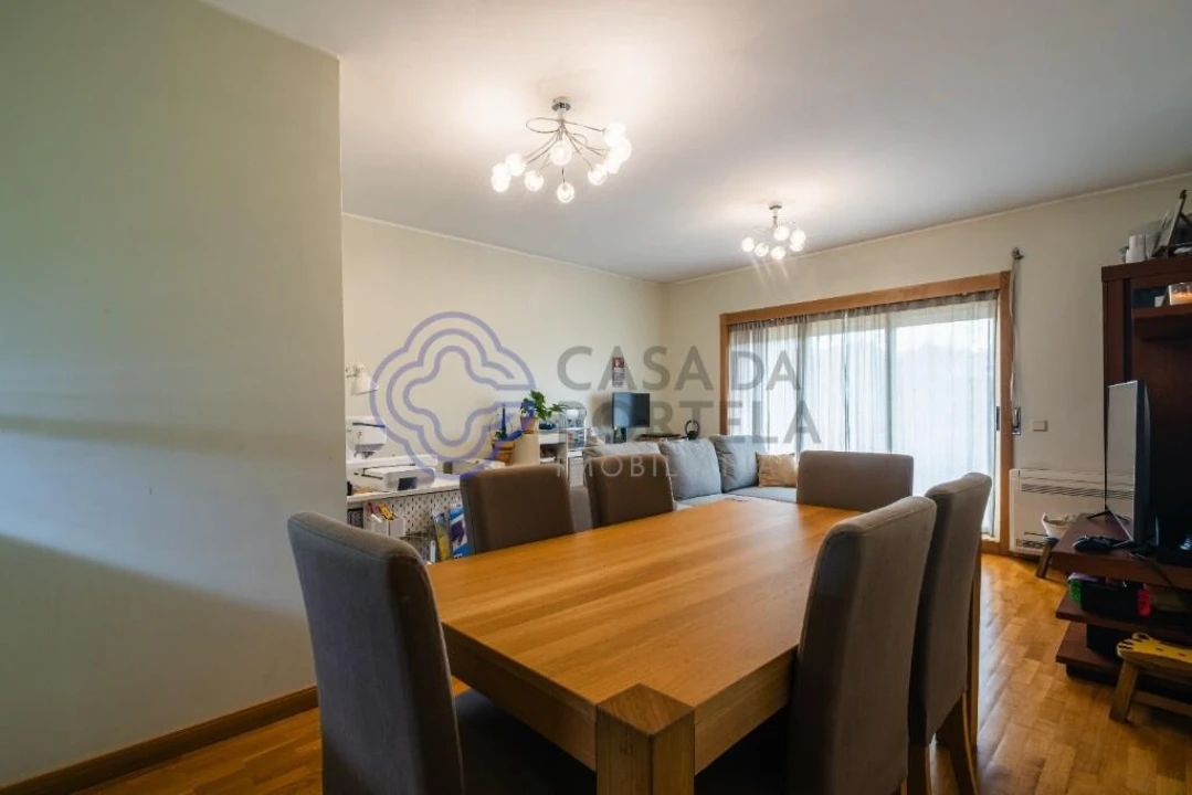 Apartamento T2 para Venda em Valongo Foto 1