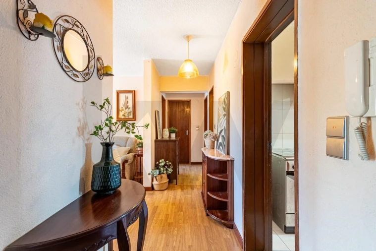 Apartamento T3 para Venda em Penha de França Foto 3