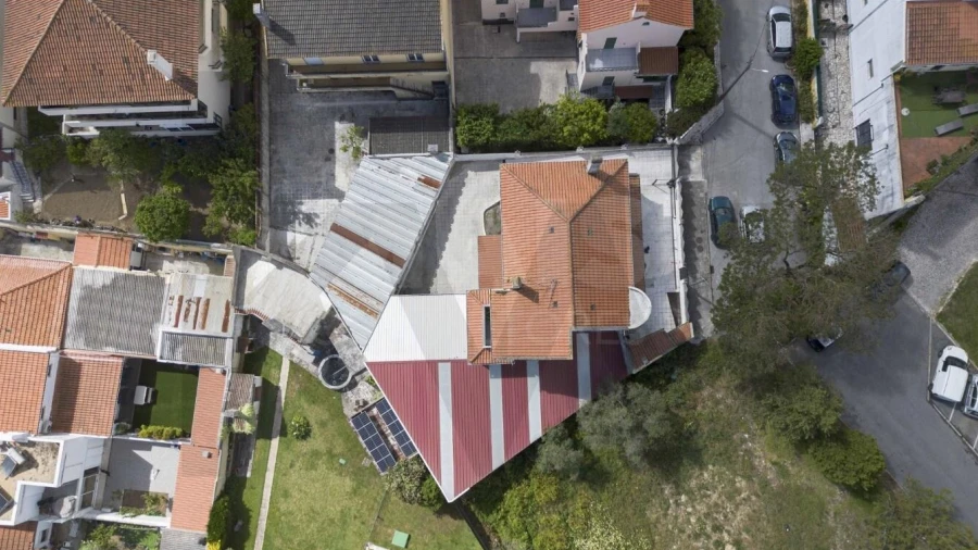 Moradia T4 para Venda em Ramada e Caneças