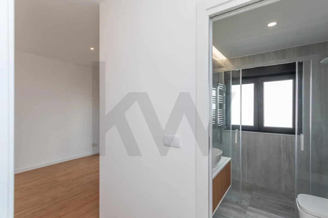 Moradia T5 para Arrendamento em Carcavelos e Parede Foto 26