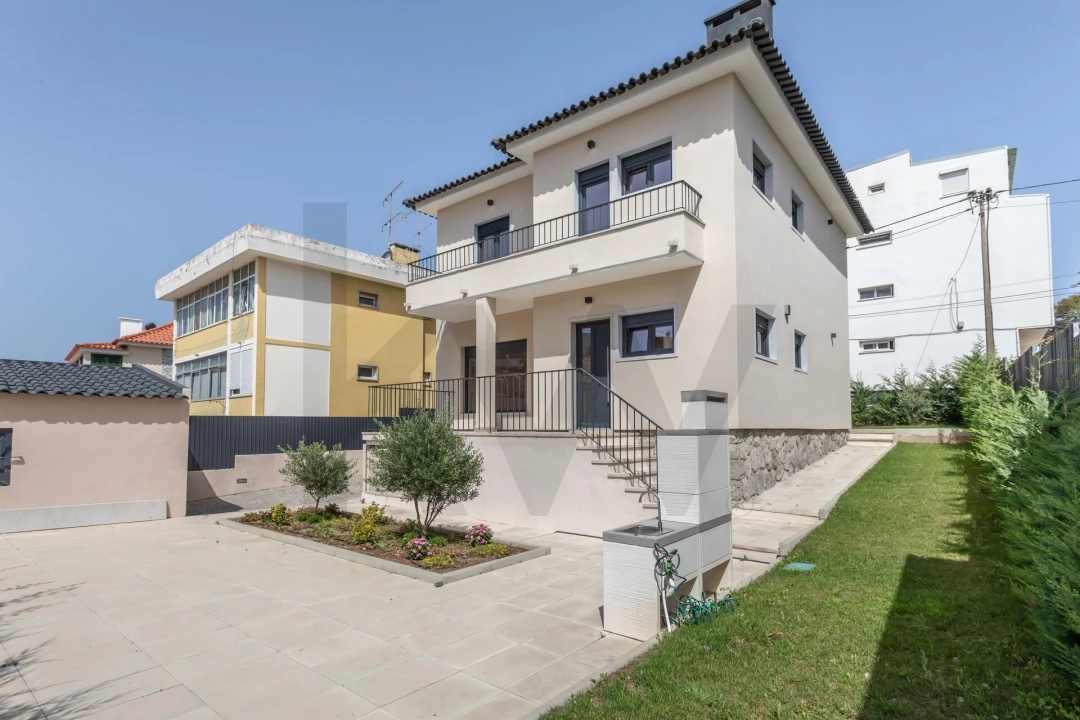 Moradia T5 para Arrendamento em Carcavelos e Parede Foto 52